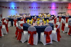 Wedding receptions at Haynes International Motor Museum